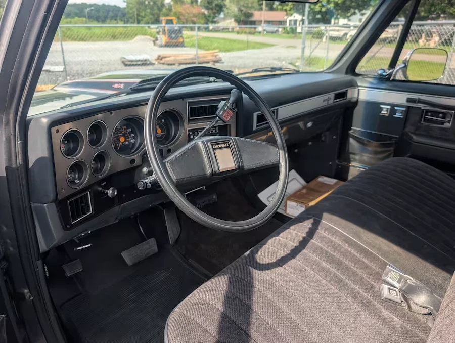 1987 Chevrolet C/K 3rd Gen - Image 10 of 16