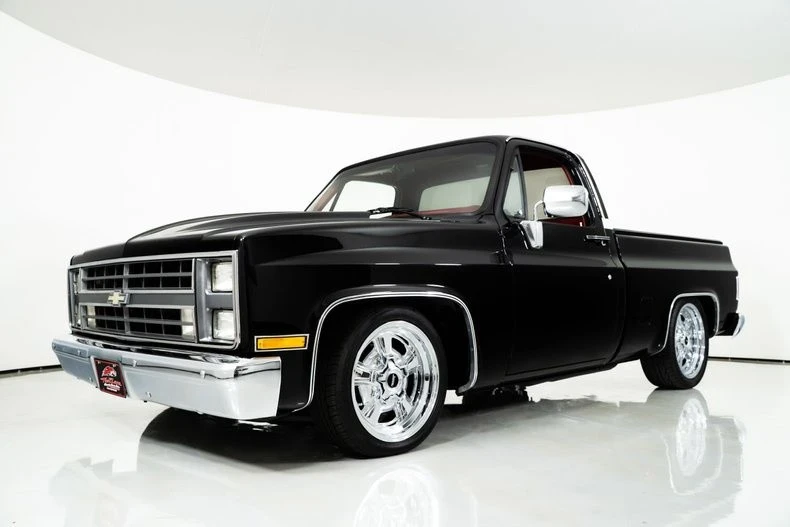 1987 Chevrolet C/K 3rd Gen - Image 4 of 21