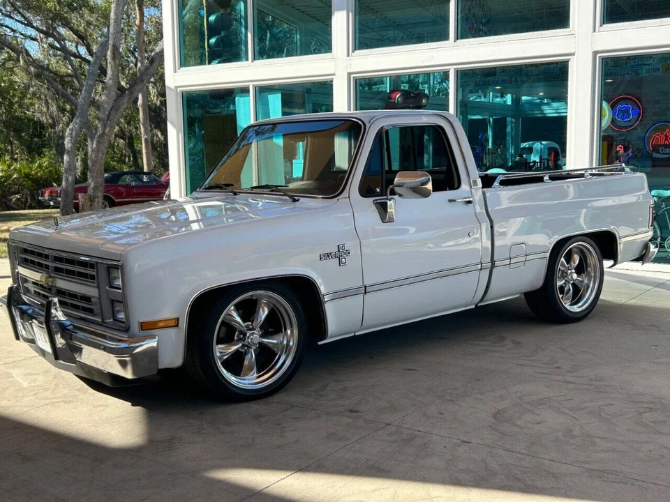 1987 Chevrolet C/K 3rd Gen - Image 9 of 21