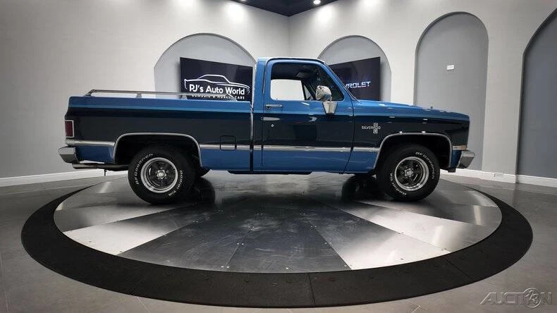 1987 Chevrolet C/K 3rd Gen - Image 5 of 24