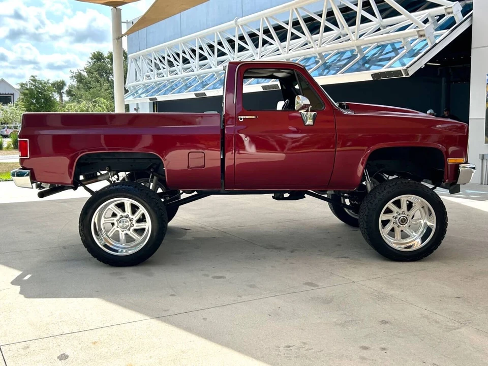 1987 Chevrolet C/K 3rd Gen - Image 4 of 12