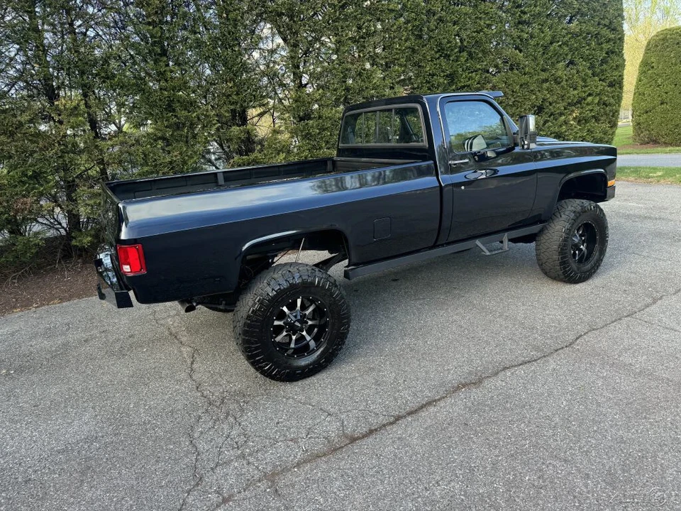 1987 Chevrolet C/K 3rd Gen - Image 19 of 24