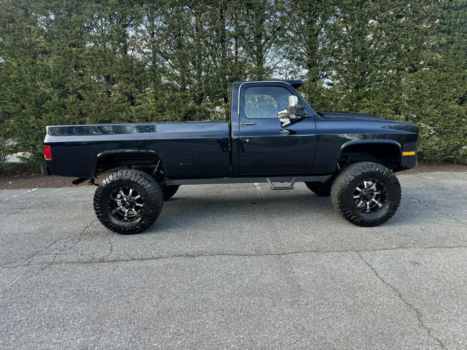 1987 Chevrolet C/K 3rd Gen - Image 17 of 24