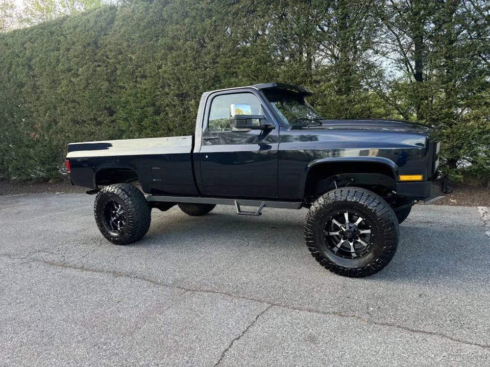 1987 Chevrolet C/K 3rd Gen - Image 11 of 24