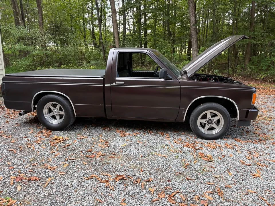 1987 Chevrolet S-10 - Image 2 of 3