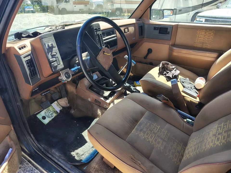 1987 Chevrolet S-10 - Image 3 of 5