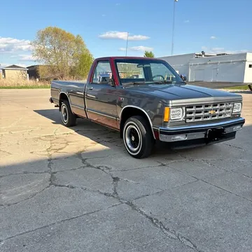 1987 Chevrolet S-10 Tahoe