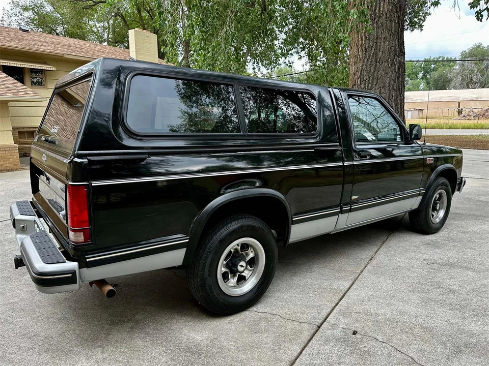1987 Chevrolet S-10 - Image 7 of 23
