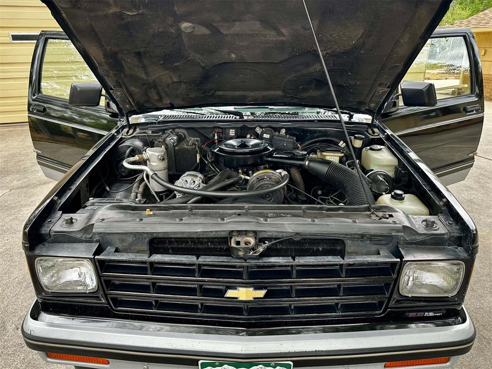 1987 Chevrolet S-10 - Image 13 of 23