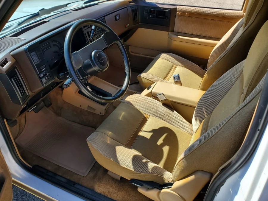 1987 Chevrolet S-10 Blazer 1st Gen - Image 5 of 10