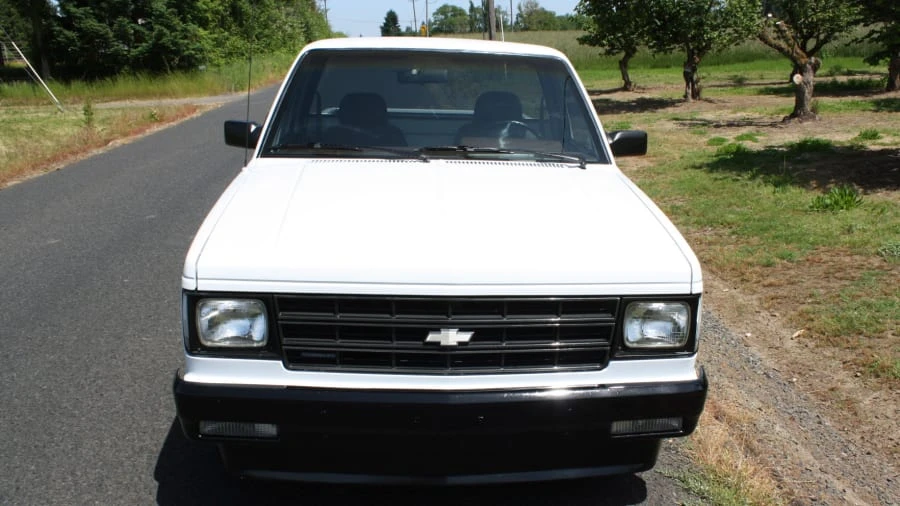 1987 Chevrolet S-10 - Image 2 of 10