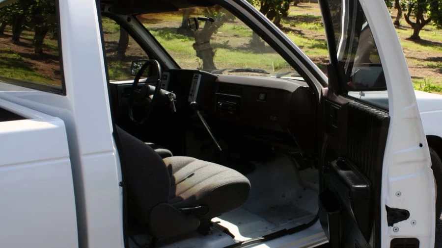 1987 Chevrolet S-10 - Image 5 of 10