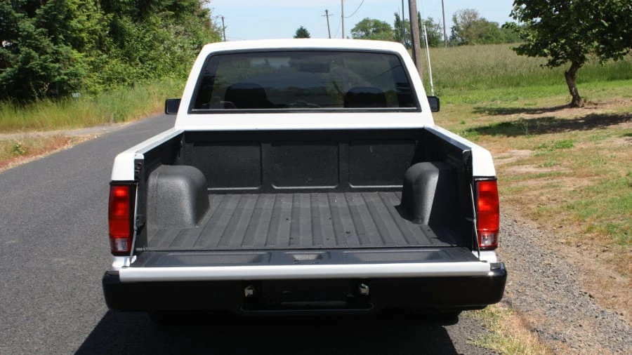 1987 Chevrolet S-10 - Image 8 of 10