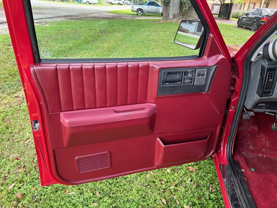 1987 Chevrolet S-10 - Image 6 of 11