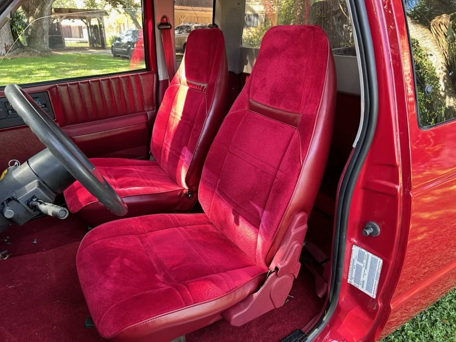 1987 Chevrolet S-10 - Image 5 of 11