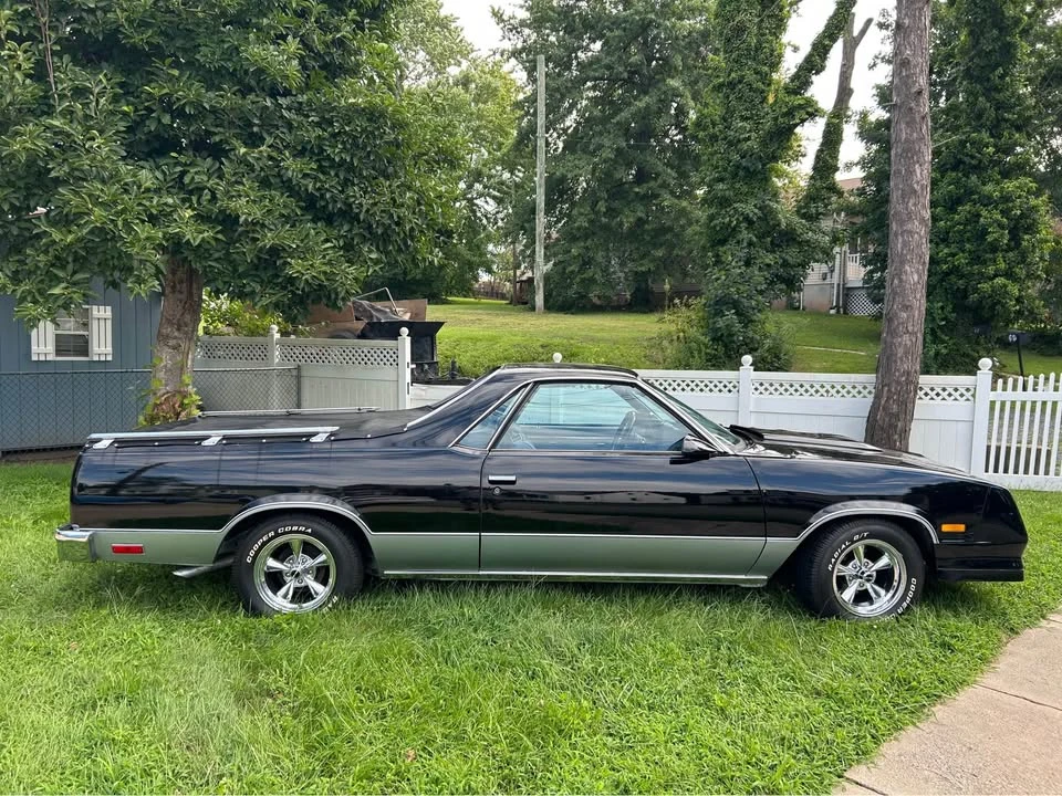 1987 Chevrolet Corsica - Image 2 of 9