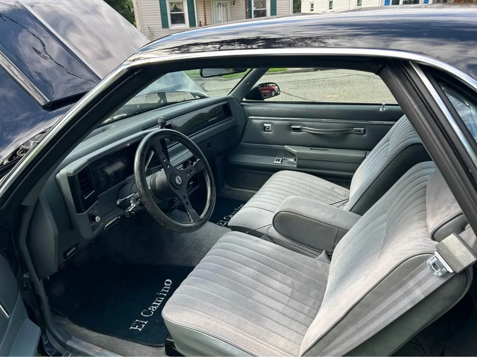 1987 Chevrolet Corsica - Image 6 of 9