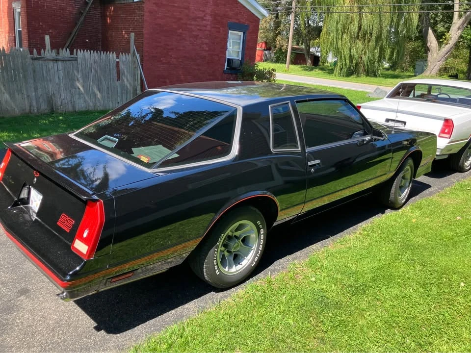 1987 Chevrolet SS - Image 10 of 13