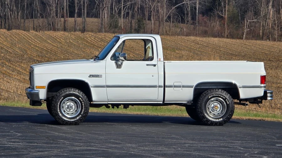 1987 Chevrolet C/K 3rd Gen - Image 2 of 28