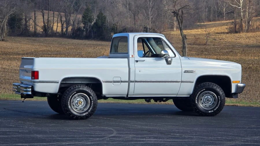 1987 Chevrolet C/K 3rd Gen - Image 3 of 28