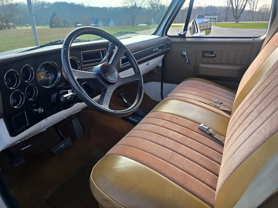 1987 Chevrolet C/K 3rd Gen - Image 14 of 28