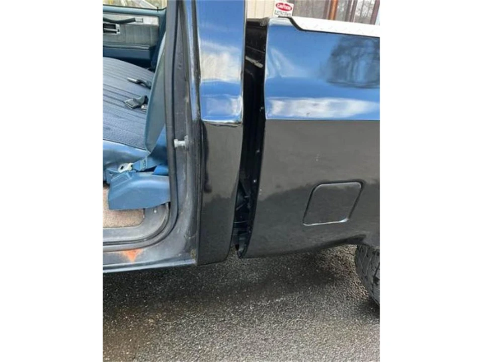 1987 Chevrolet C/K 3rd Gen - Image 2 of 17