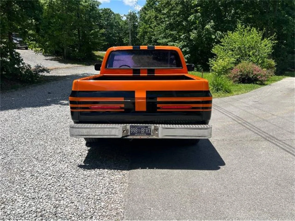 1987 Chevrolet C/K 3rd Gen - Image 4 of 7