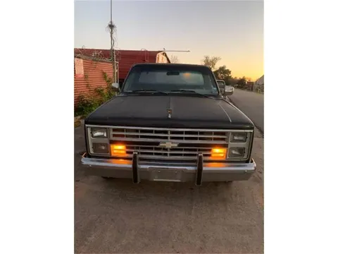 1987 Chevrolet Silverado 1500 Long Bed