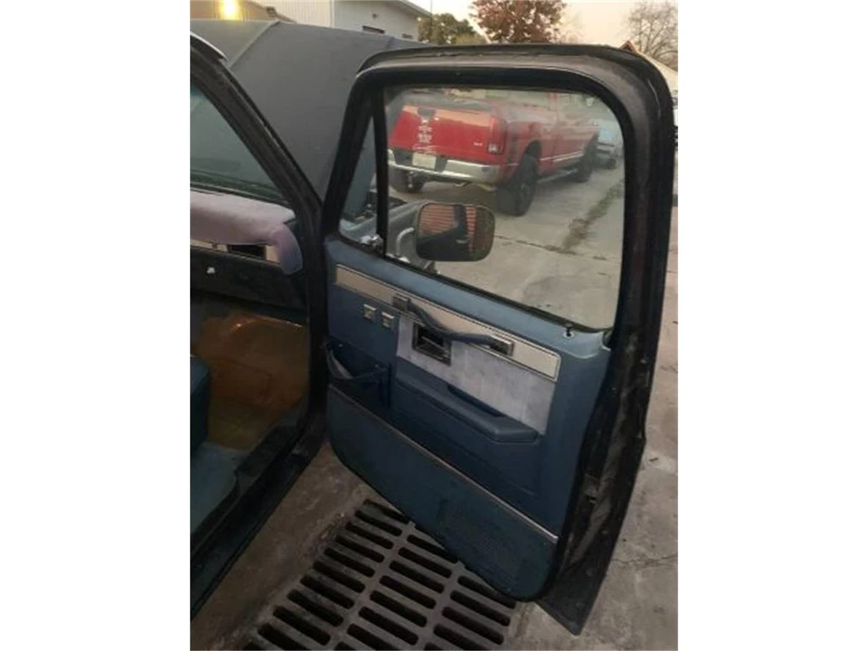 1987 Chevrolet C/K 3rd Gen - Image 13 of 19