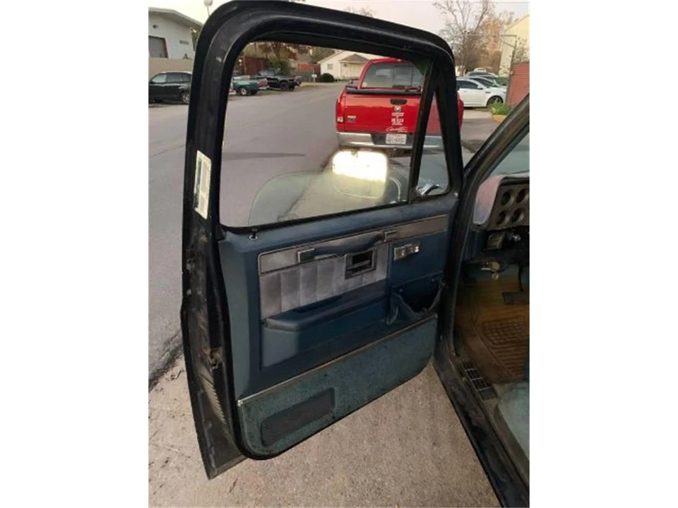 1987 Chevrolet C/K 3rd Gen - Image 16 of 19