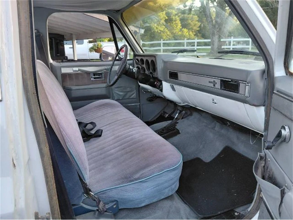 1987 Chevrolet Silverado - Image 6 of 20