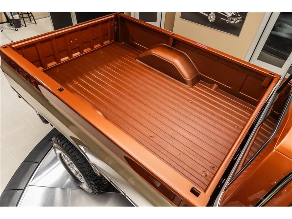 1987 Chevrolet Silverado - Image 22 of 31