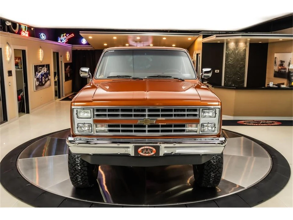 1987 Chevrolet Silverado - Image 8 of 31