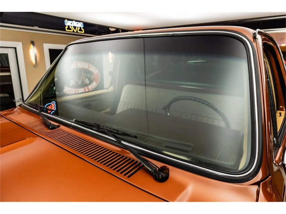 1987 Chevrolet Silverado - Image 25 of 31