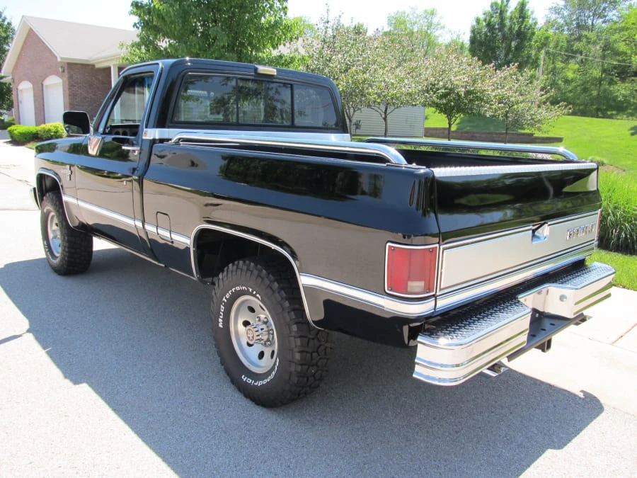 1987 Chevrolet C/K 3rd Gen - Image 2 of 7