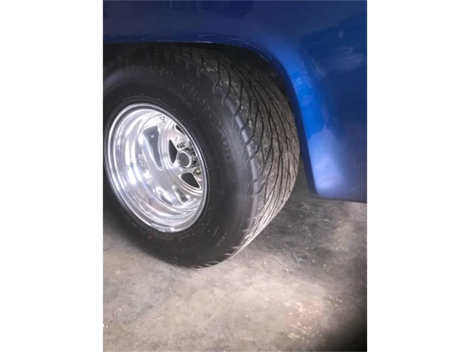 1987 Chevrolet Silverado - Image 3 of 24