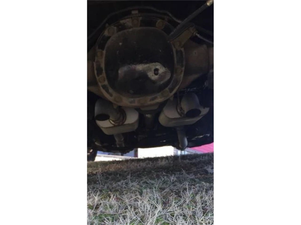 1987 Chevrolet Silverado - Image 23 of 24