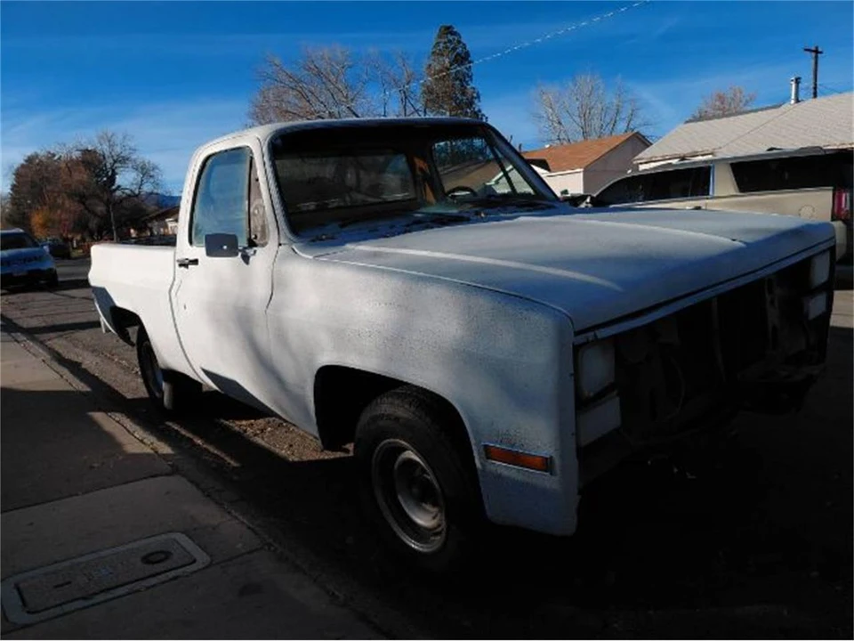 1987 Chevrolet Silverado - Image 4 of 5