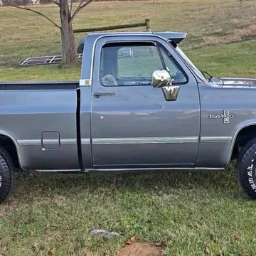 1987 Chevrolet Silverado C-10 (R-10)