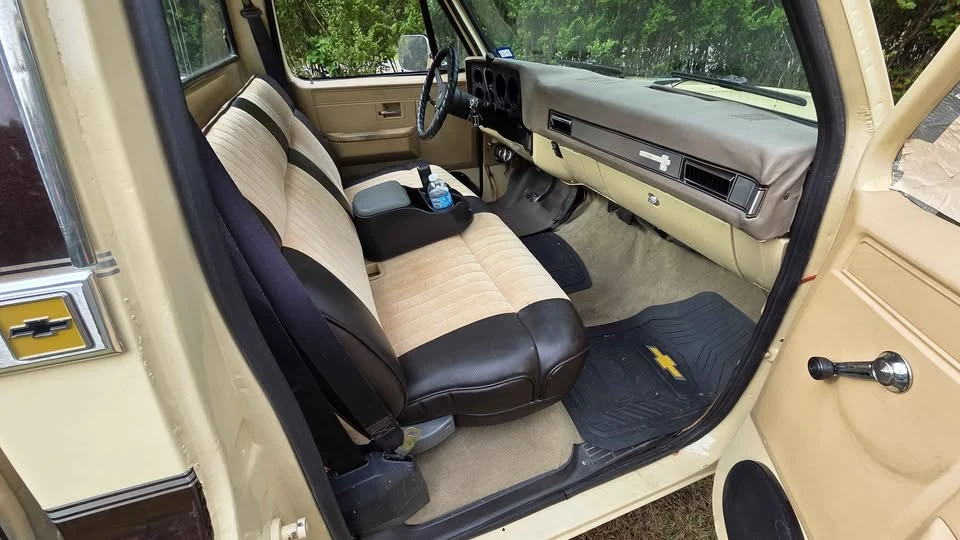 1987 Chevrolet C/K 3rd Gen - Image 2 of 20