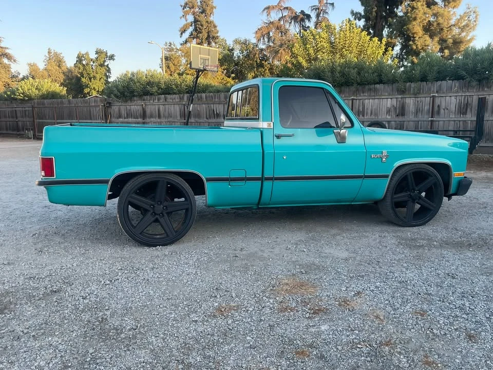 1987 Chevrolet C/K 3rd Gen - Image 2 of 8