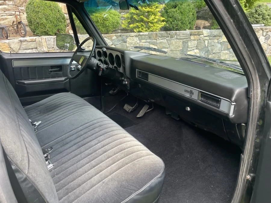 1987 Chevrolet C/K 3rd Gen - Image 18 of 19