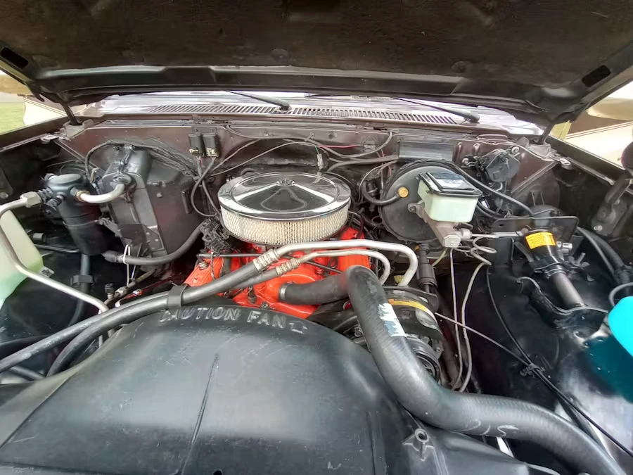 1987 Chevrolet Silverado - Image 16 of 22