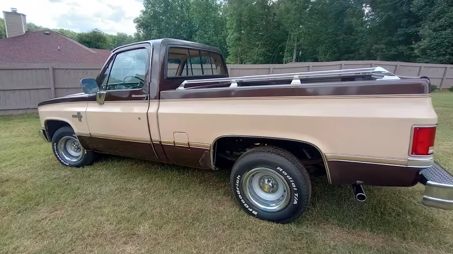 1987 Chevrolet Silverado - Image 3 of 22