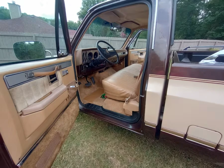 1987 Chevrolet Silverado - Image 6 of 22