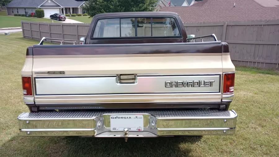 1987 Chevrolet Silverado - Image 5 of 22