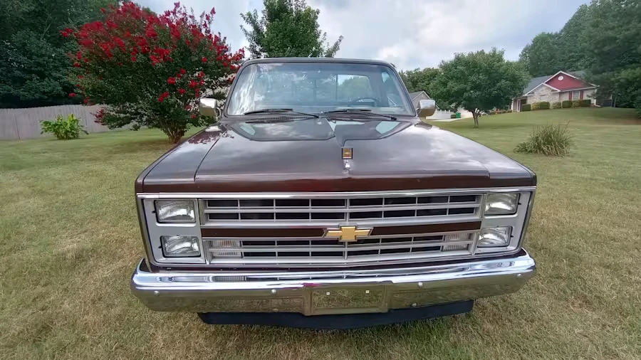 1987 Chevrolet Silverado - Image 4 of 22