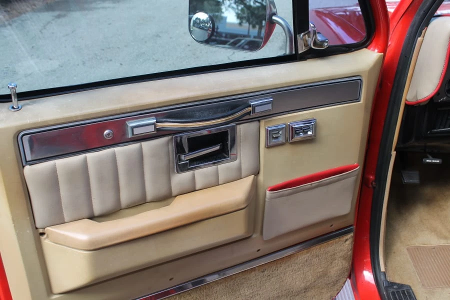 1987 Chevrolet C/K 3rd Gen - Image 6 of 12