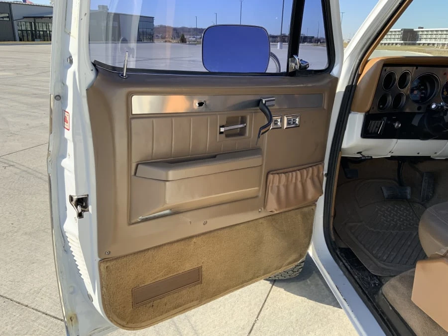 1987 Chevrolet C/K 3rd Gen - Image 8 of 11