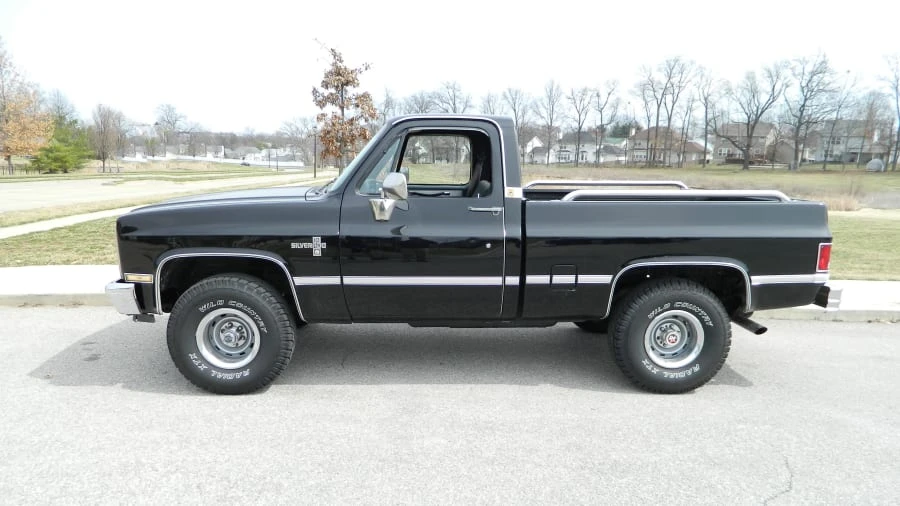 1987 Chevrolet C/K 3rd Gen - Image 2 of 7